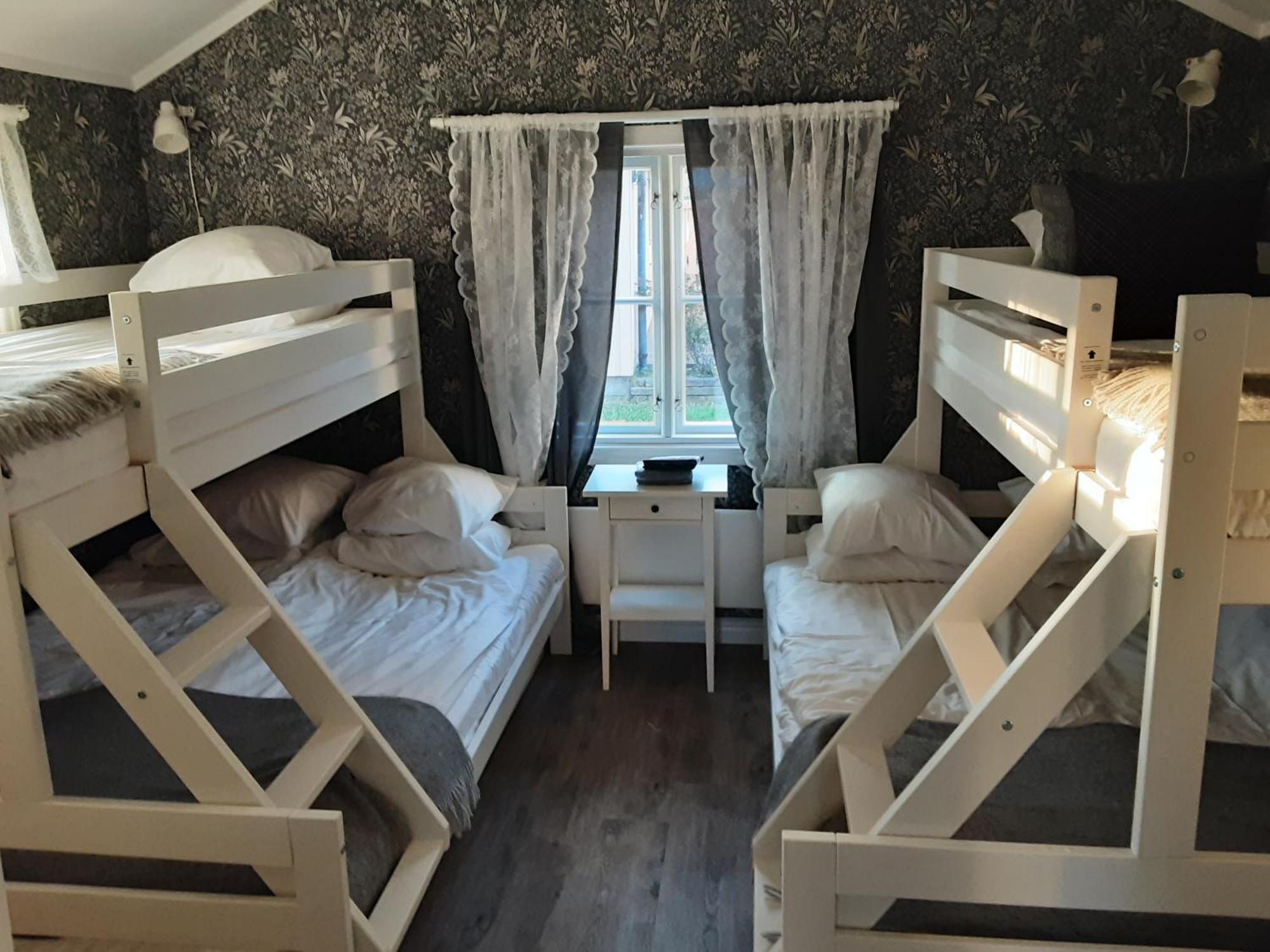 Hotel Smalandsgarden à Gränna Extérieur photo