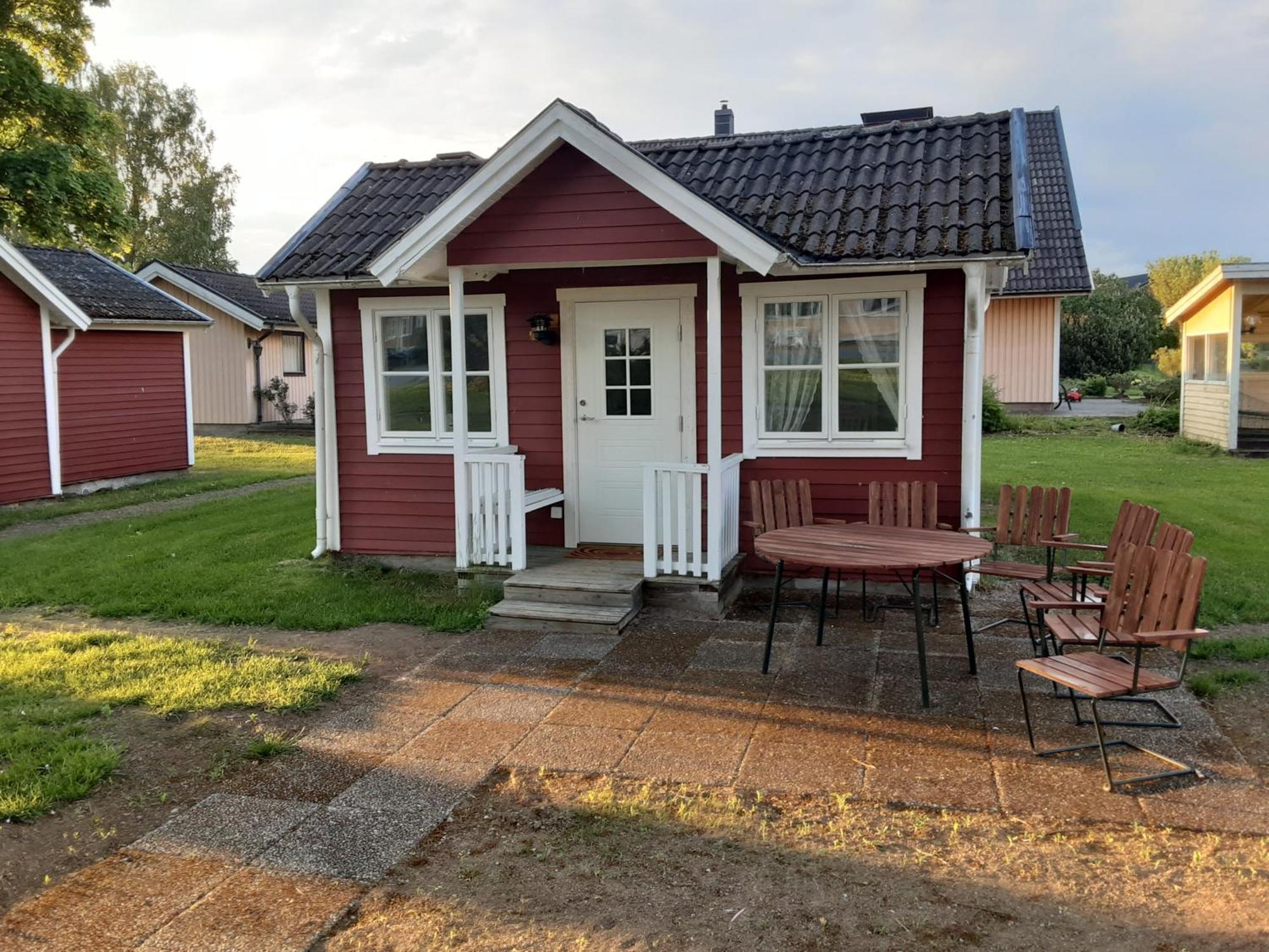 Hotel Smalandsgarden à Gränna Extérieur photo