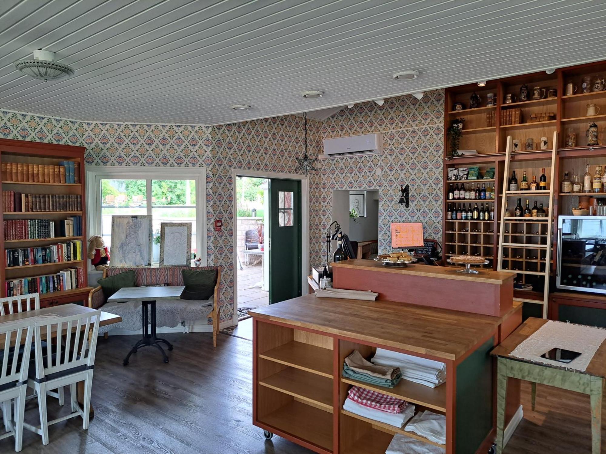 Hotel Smalandsgarden à Gränna Extérieur photo