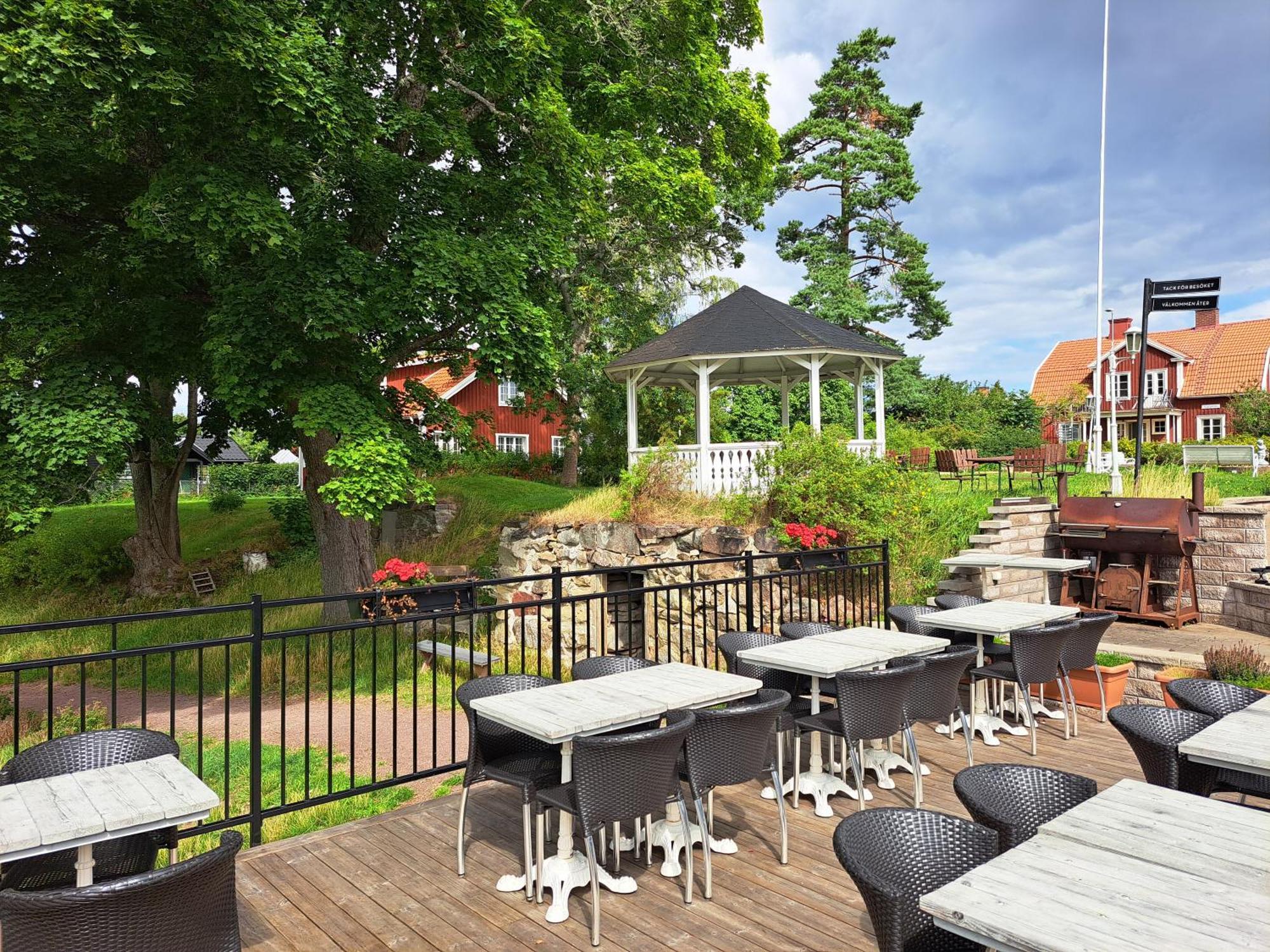 Hotel Smalandsgarden à Gränna Extérieur photo