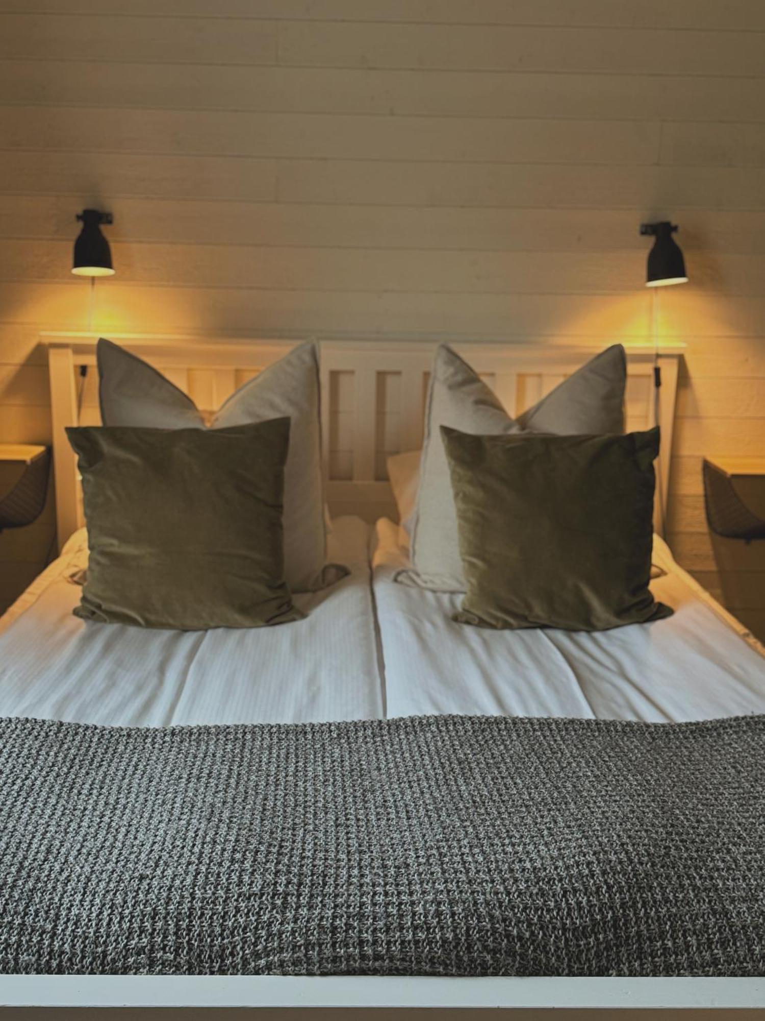 Hotel Smalandsgarden à Gränna Extérieur photo